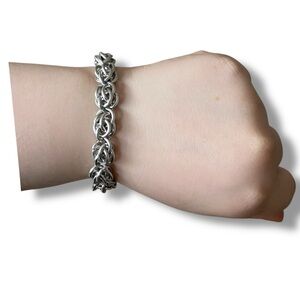 Handmade classic sweet pea Chainmail weave Renaissance Y2K goth grunge bracelet